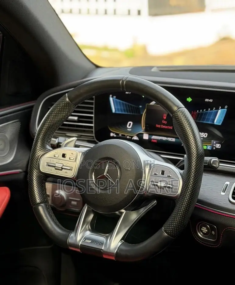 Mercedes-Benz GLE-Class 2023 White