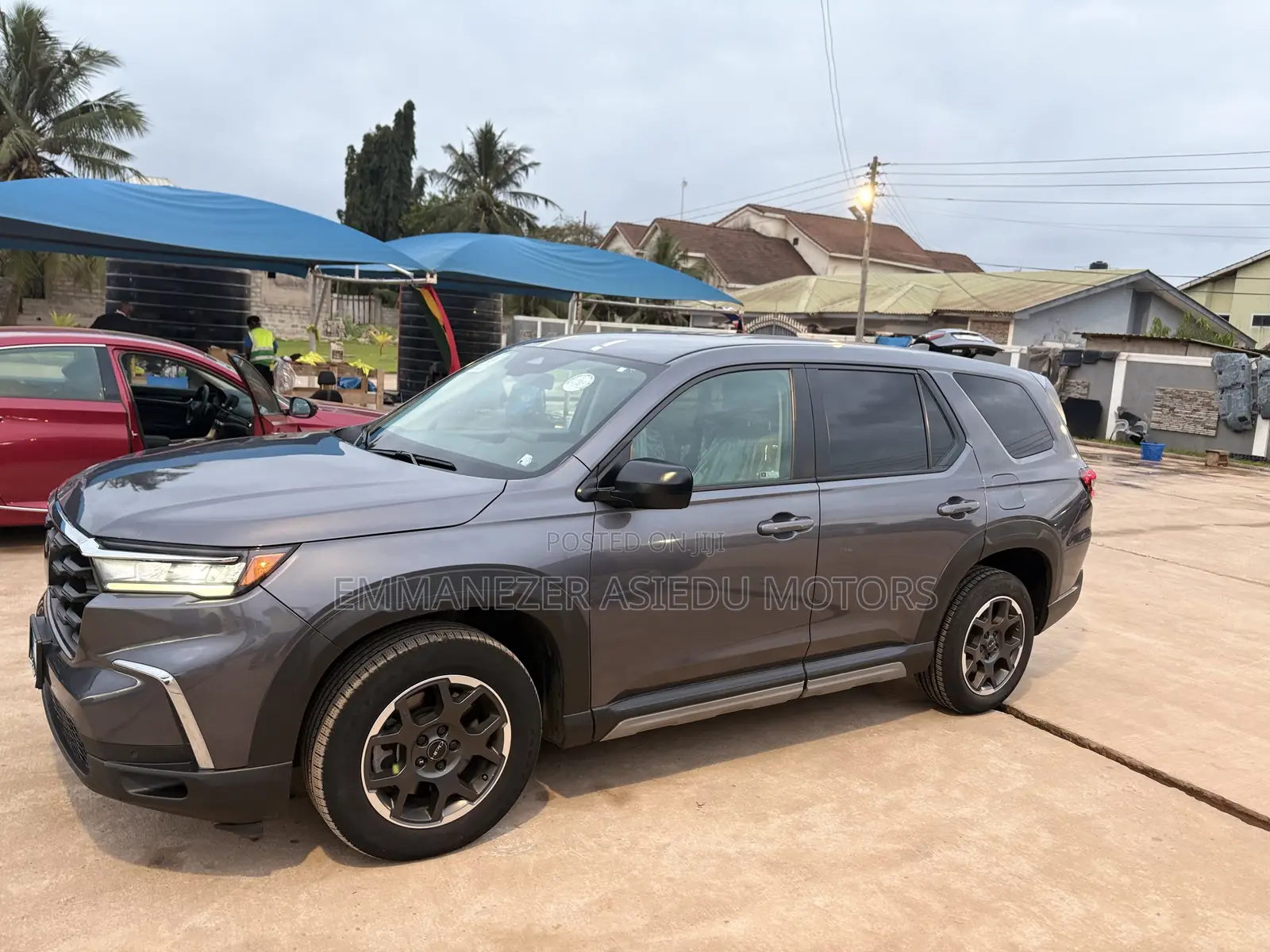 Honda Pilot EX-L 8 Passenger AWD 2023 Gray