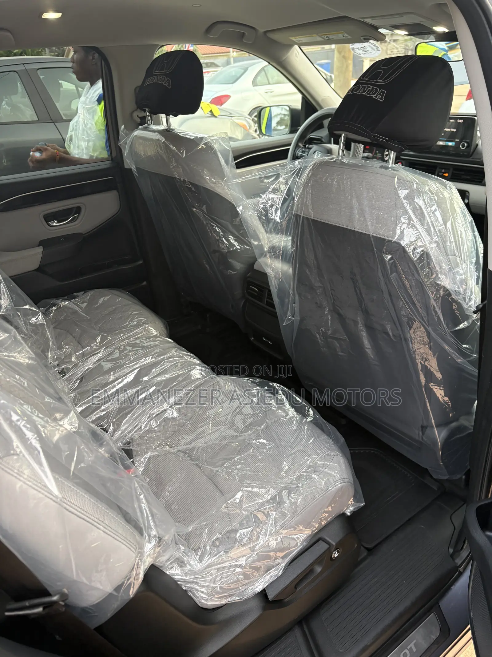 Honda Pilot EX-L 8 Passenger AWD 2023 Gray