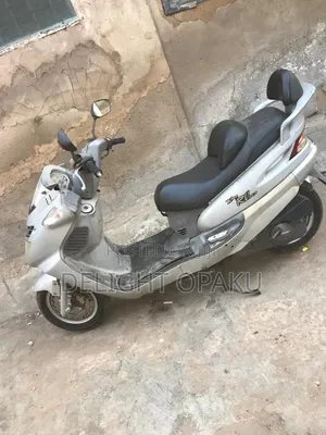 SYM Symnh 2025 Black