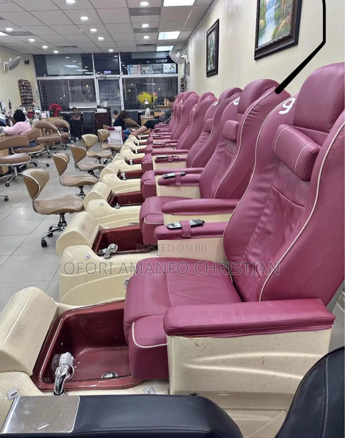 Saloon Chair