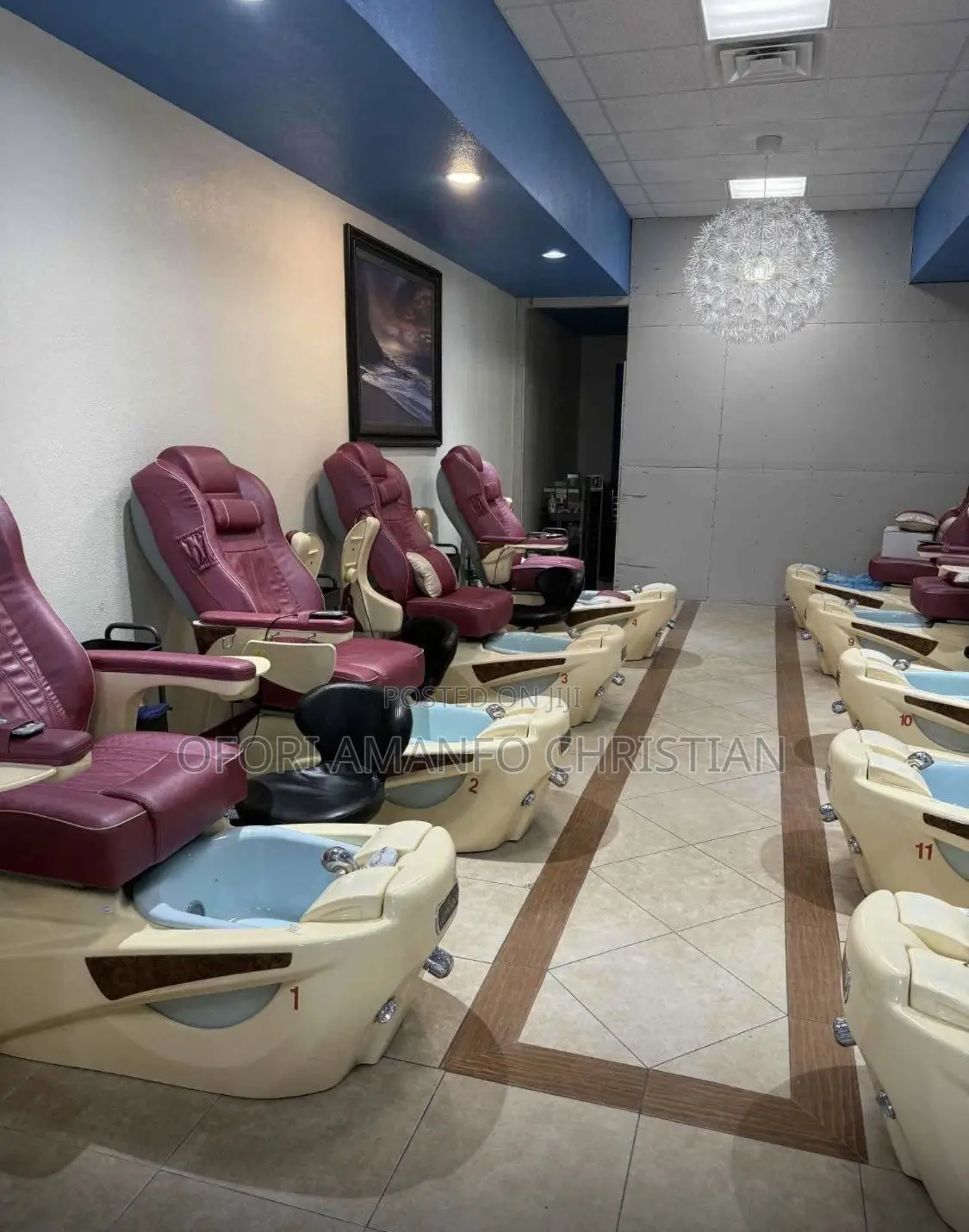 Saloon Chair