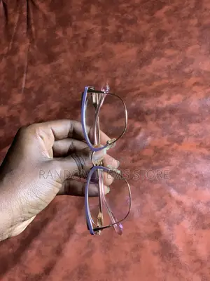 Photochromic Frame