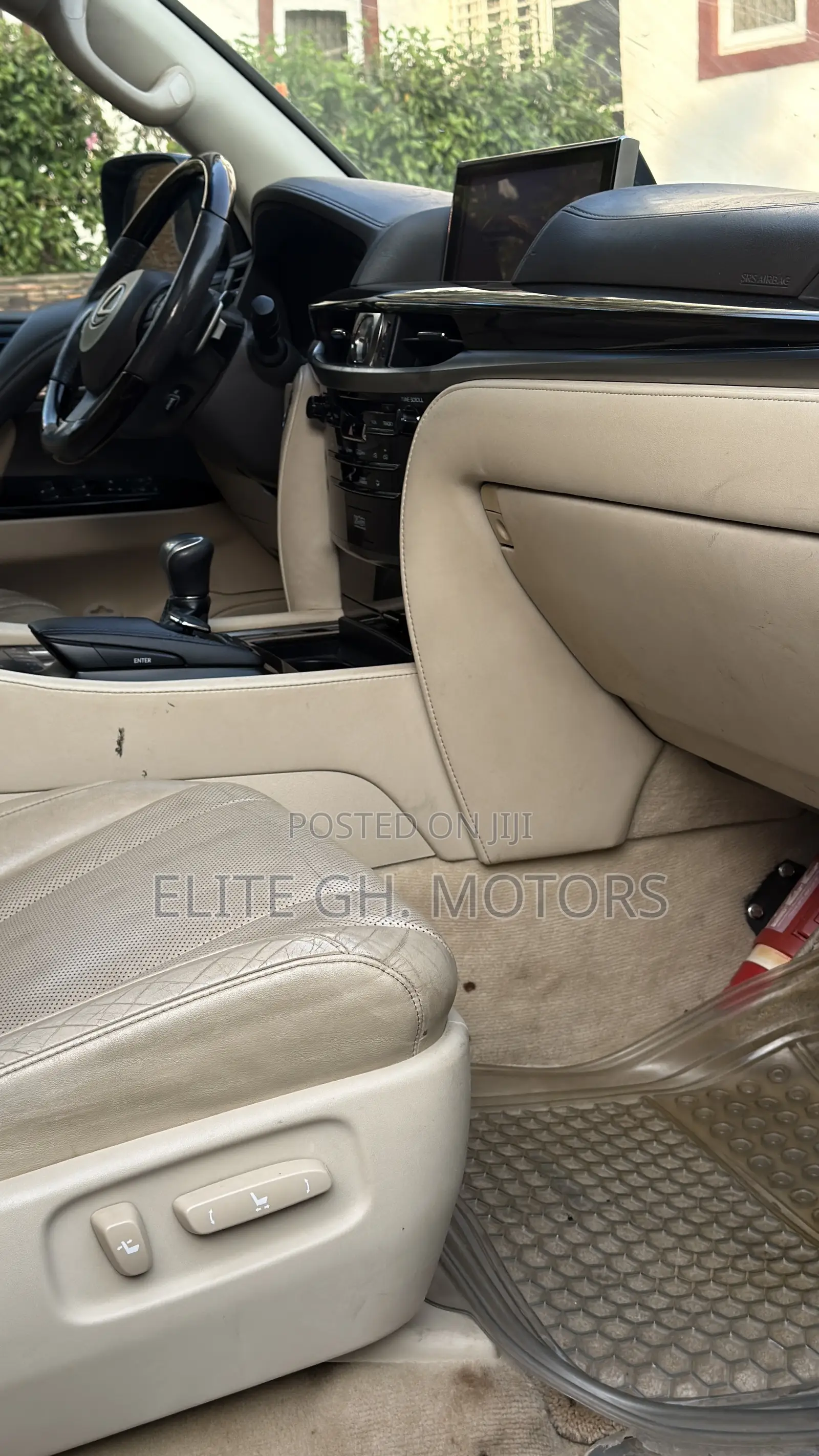 Lexus LX 570 AWD 2017 Black