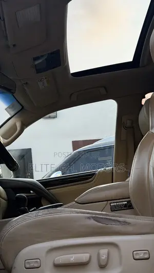 Lexus LX 570 AWD 2017 Black