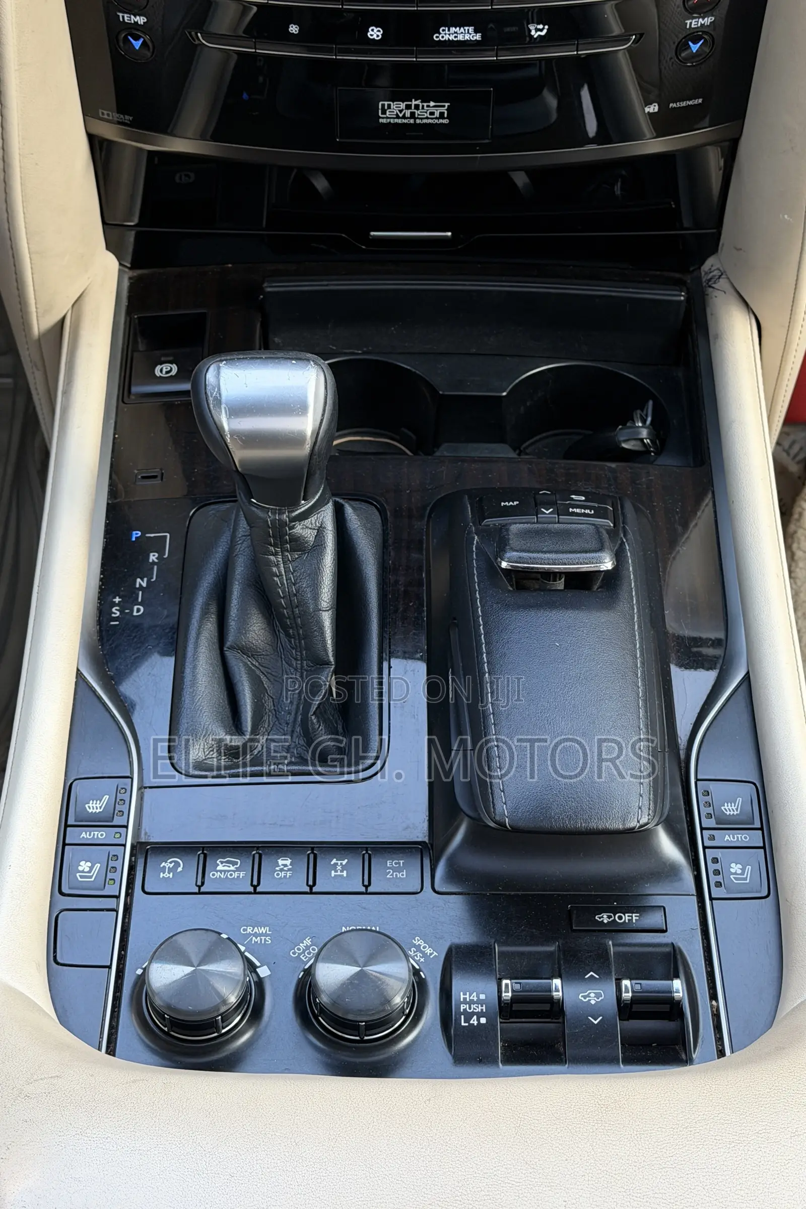 Lexus LX 570 AWD 2017 Black