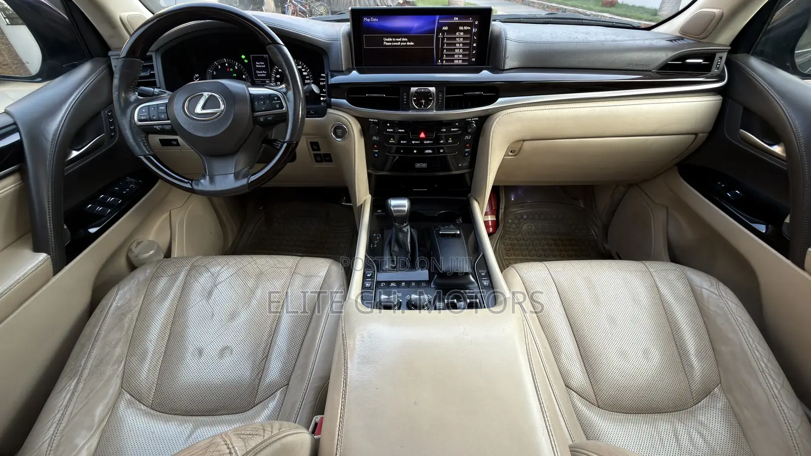 Lexus LX 570 AWD 2017 Black