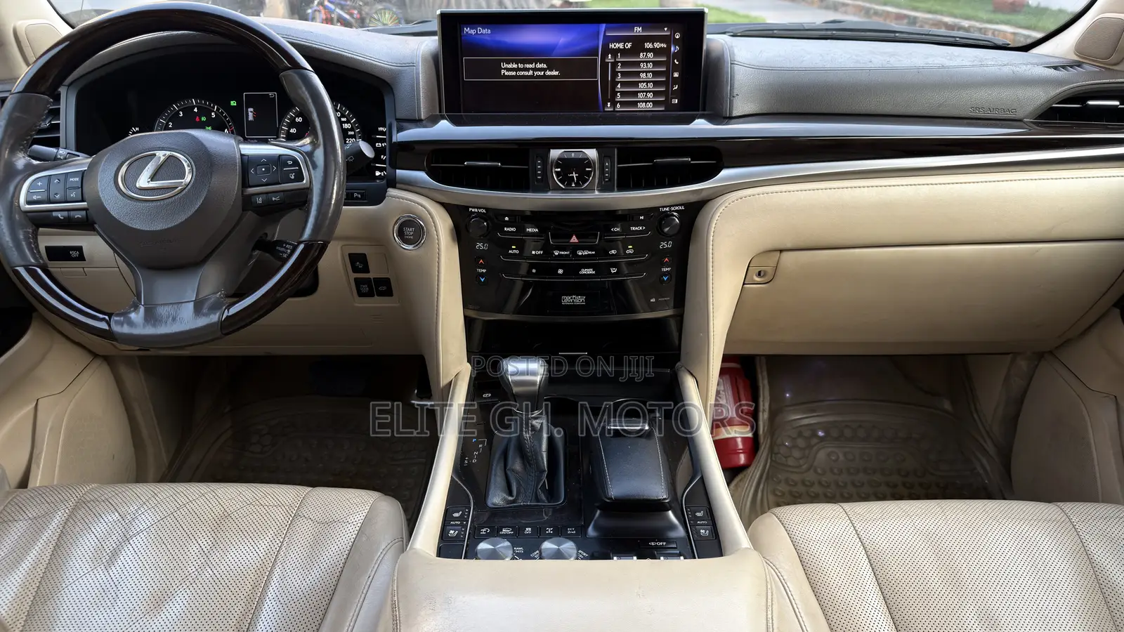 Lexus LX 570 AWD 2017 Black