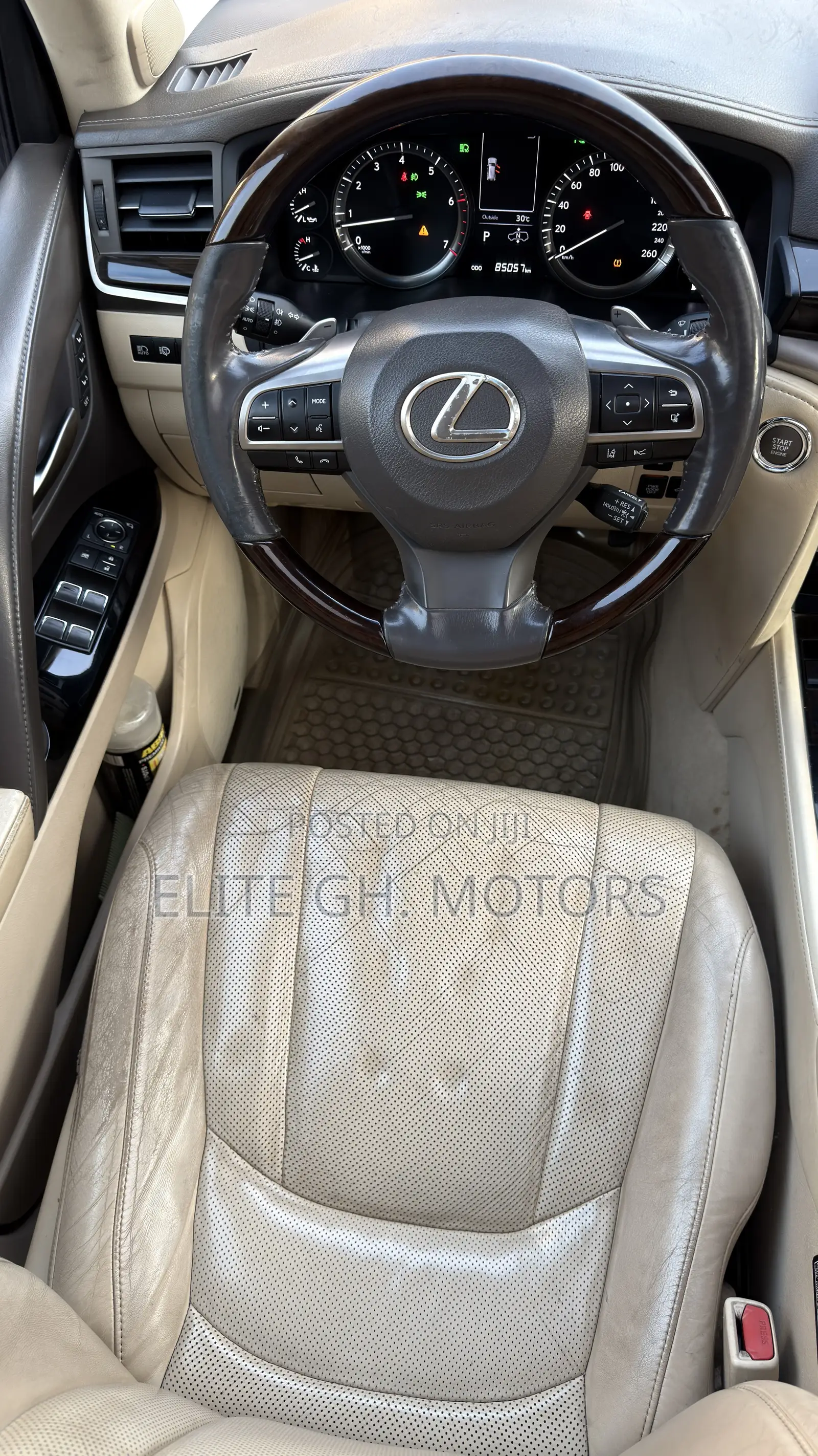 Lexus LX 570 AWD 2017 Black