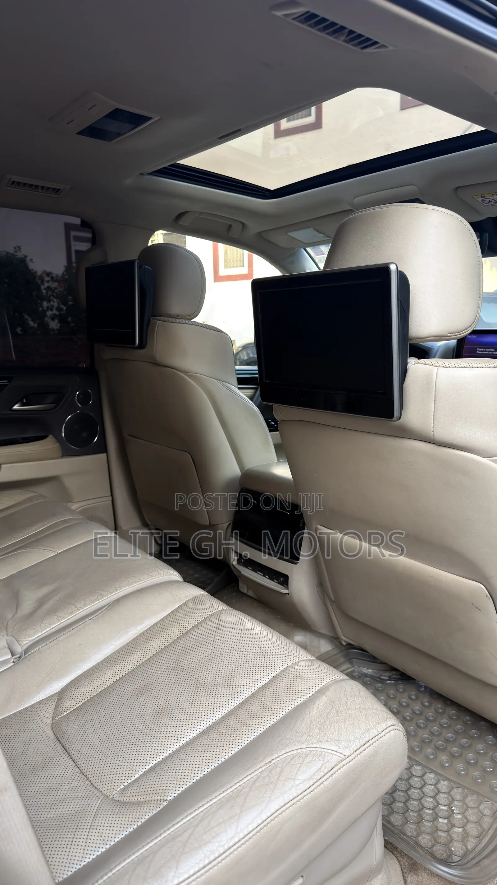 Lexus LX 570 AWD 2017 Black
