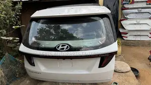 Hyundai Tucson 2021,2022,2023,2024,2025 Tailgate / Boot Available