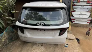 Hyundai Tucson 2021,2022,2023,2024,2025 Tailgate / Boot Available