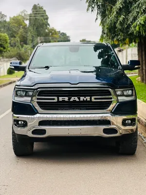 Dodge RAM 2019 Blue