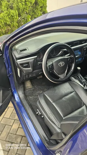 Toyota Corolla S 4dr Sedan (1.8L 4cyl CVT) 2014 Blue