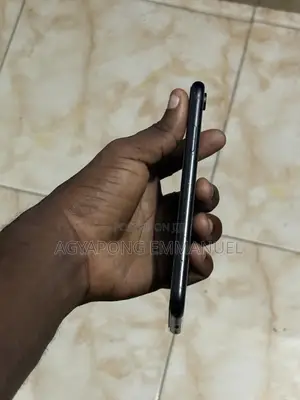 Apple iPhone XR 64 GB Black