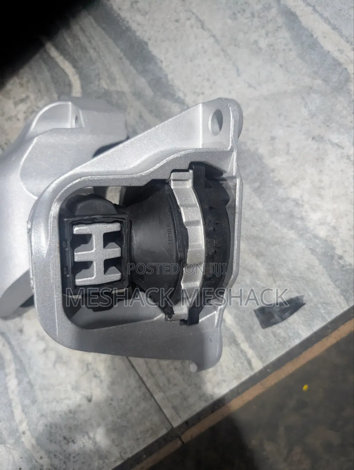 Mitsubishi Outlander Engine Seat 2020,2021,2022,2023,2024,2025 Up