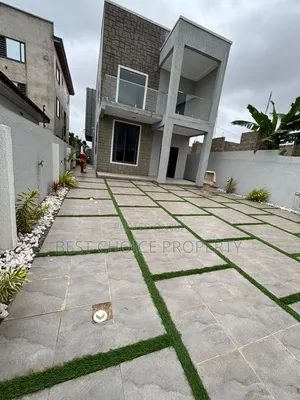 4bdrm Duplex in New Legon for sale