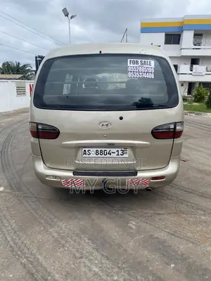 Hyundai H-100 2000