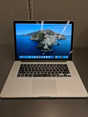 Laptop Apple MacBook Pro 16GB Intel Core i7 SSD 500GB