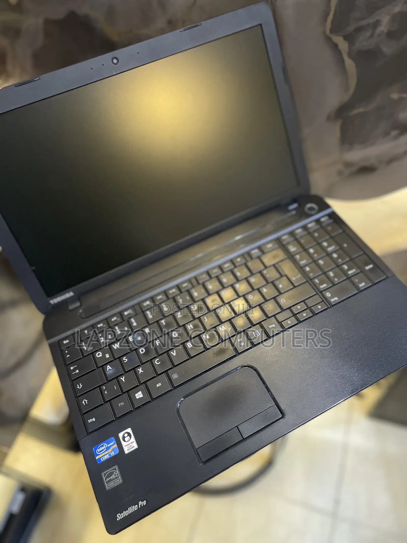 Laptop Toshiba Satellite Pro C650 6GB Intel Core i3 HDD 500GB