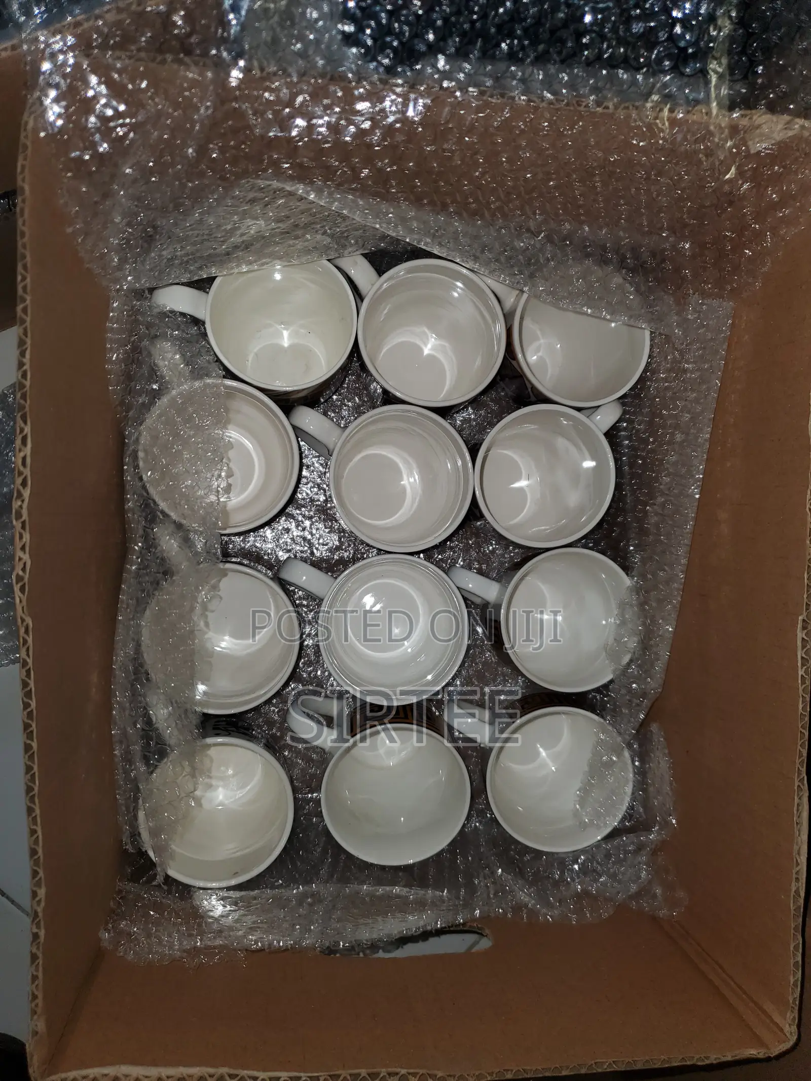 Kitchen Ware-Relocation Sale Everything Must Go