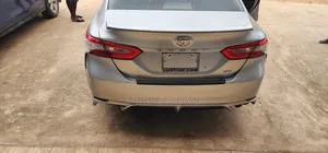 Toyota Camry 2018 Gray
