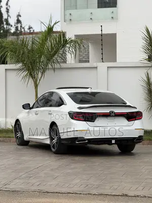 Honda Accord Touring 2.0T 2021 White