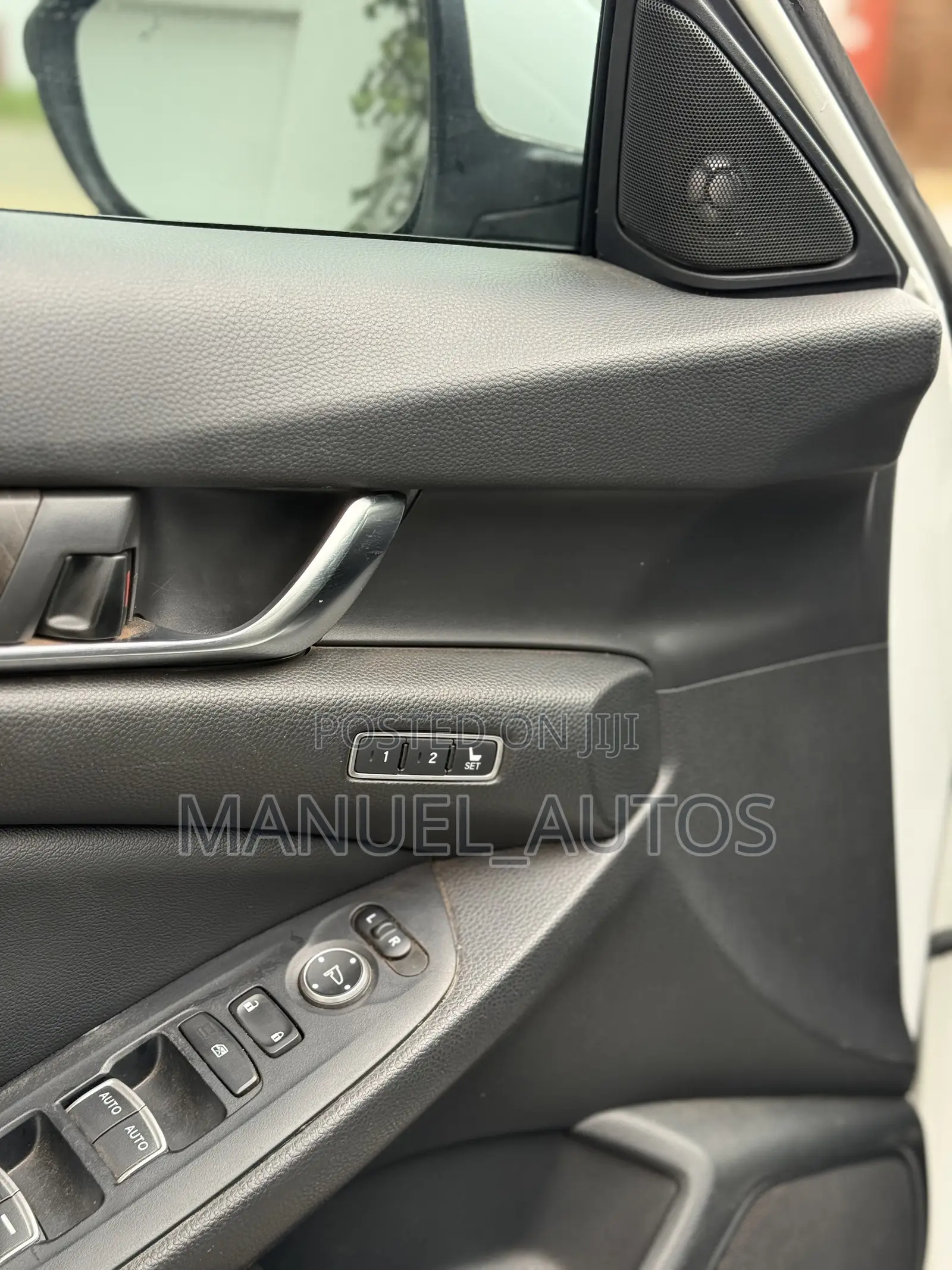 Honda Accord Touring 2.0T 2021 White