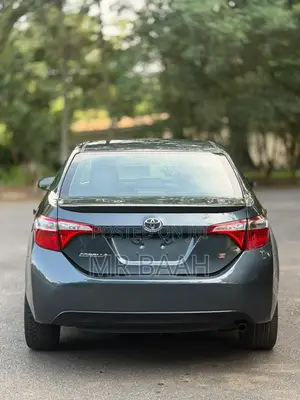 Toyota Corolla S 4dr Sedan (1.8L 4cyl CVT) 2016 Gray