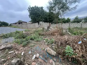 Hillview Half Plot for Sale