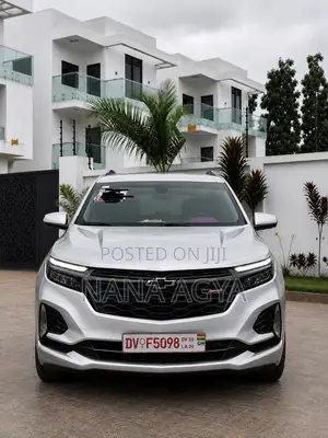 Chevrolet Equinox RS 2024 Silver