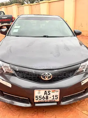 Toyota Camry 2014 Gray