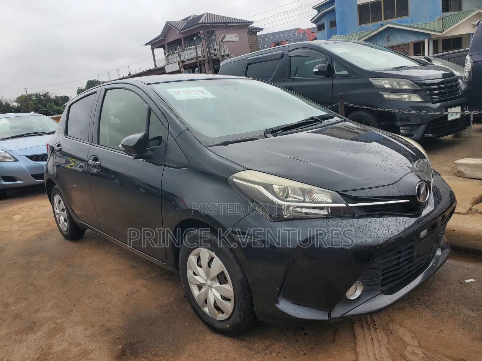 Toyota Vitz 1.5 FWD 3dr 2015 Black