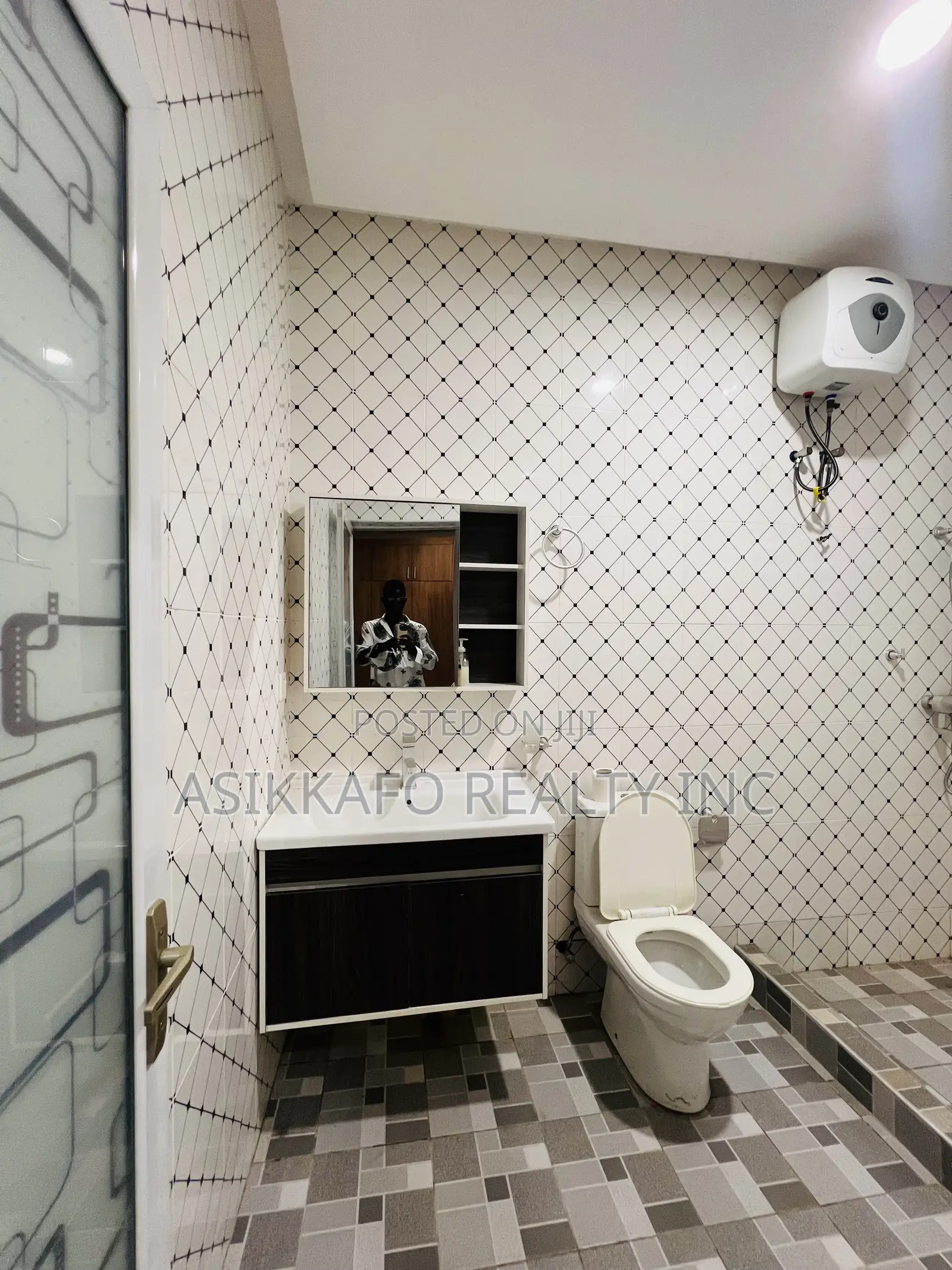 Furnished 2bdrm House in Coastal Estate, Spintex for rent