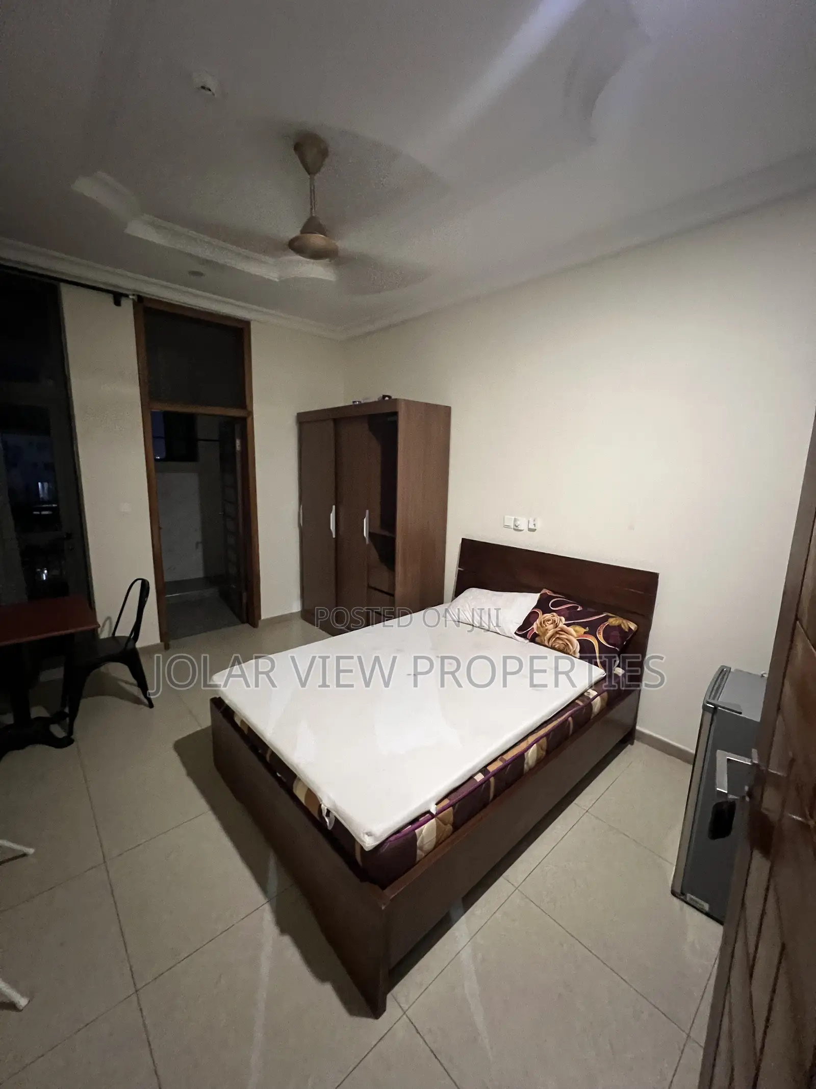 Furnished Studio
