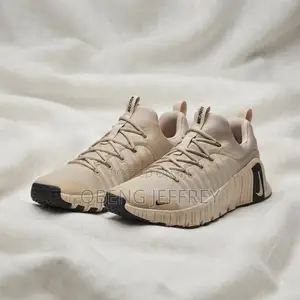 Original Nike Free Metcon 6 in Colours
