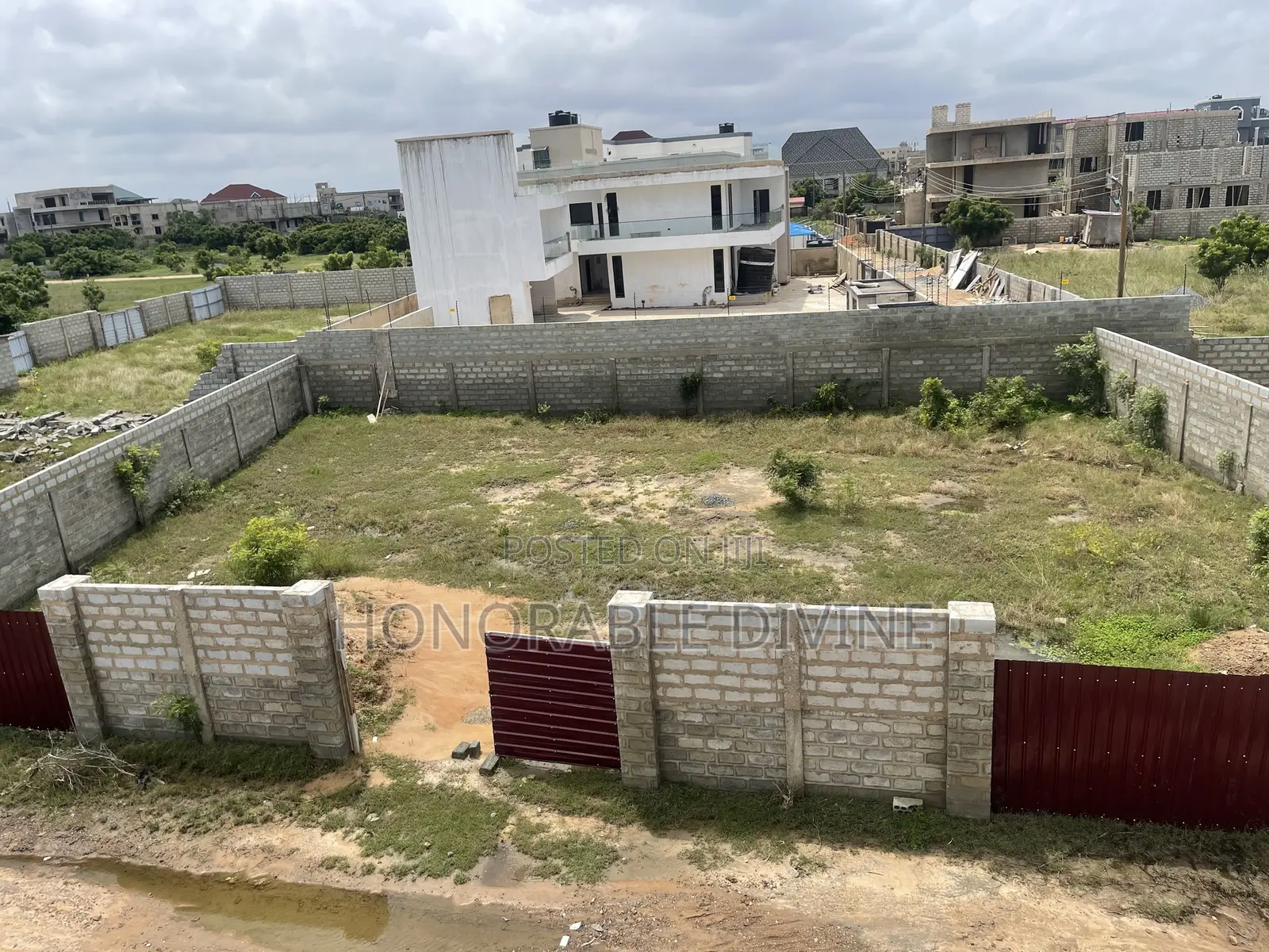 Land for Sale at Lashibi