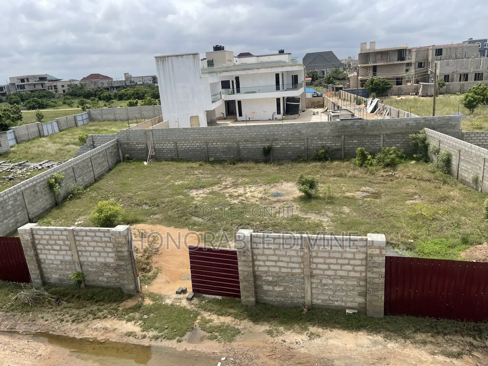 Land for Sale at Lashibi