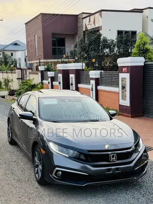 Honda Civic EX Sedan 2019 Gray