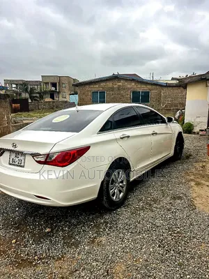 Hyundai Sonata 2012 White