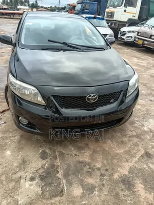 Toyota Corolla 2010 Black