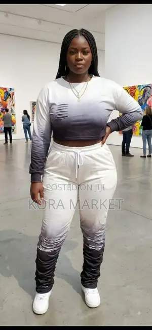 Ladies Top and Down