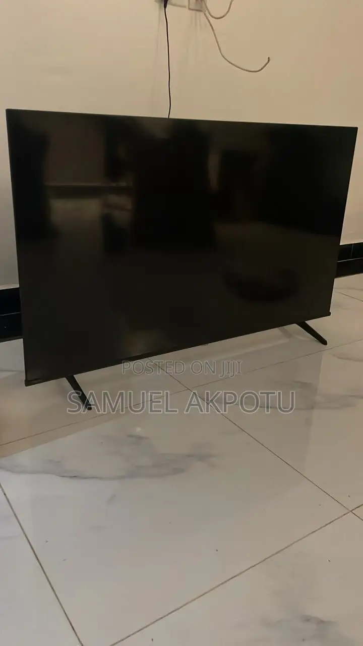 58 Inches Hisense Smart TV