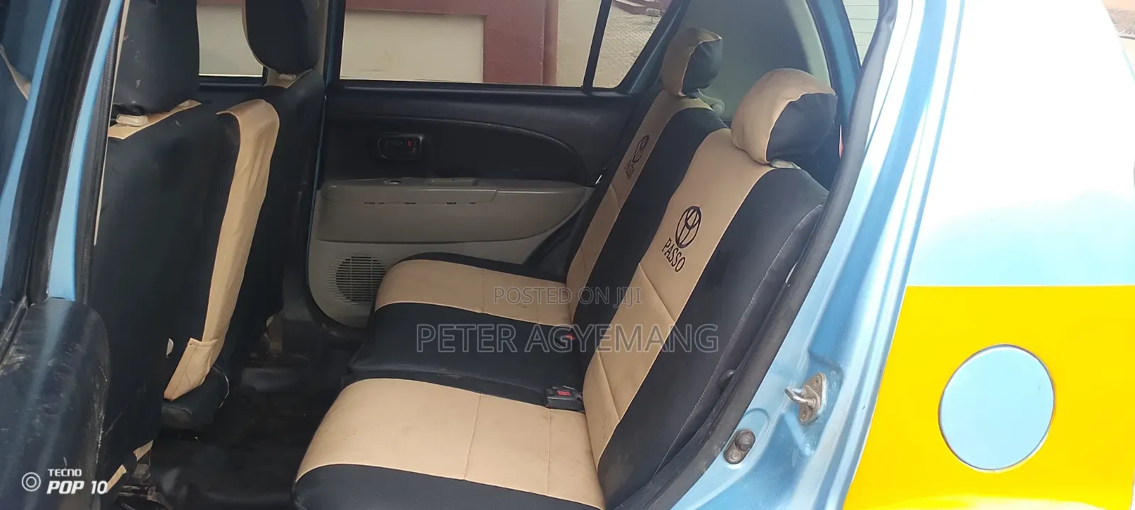 Toyota HiAce 2012 Blue