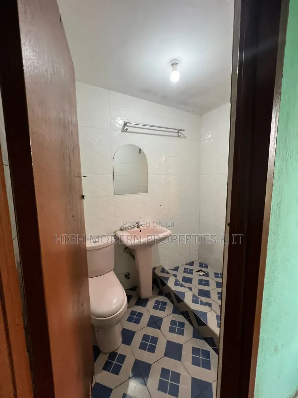 3bdrm Apartment in Teshe Okpoi Gonno, New Town for rent