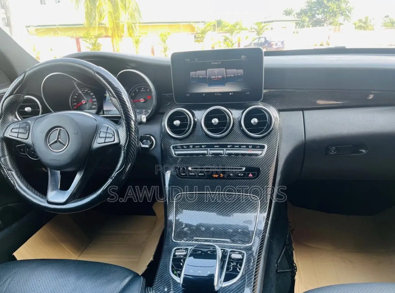 Mercedes-Benz C300 Base 4Matic Sedan AWD (2.0L 4cyl 7A) 2017 Black