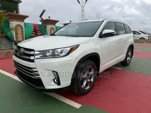 Toyota Highlander Limited Platinum 2019 White