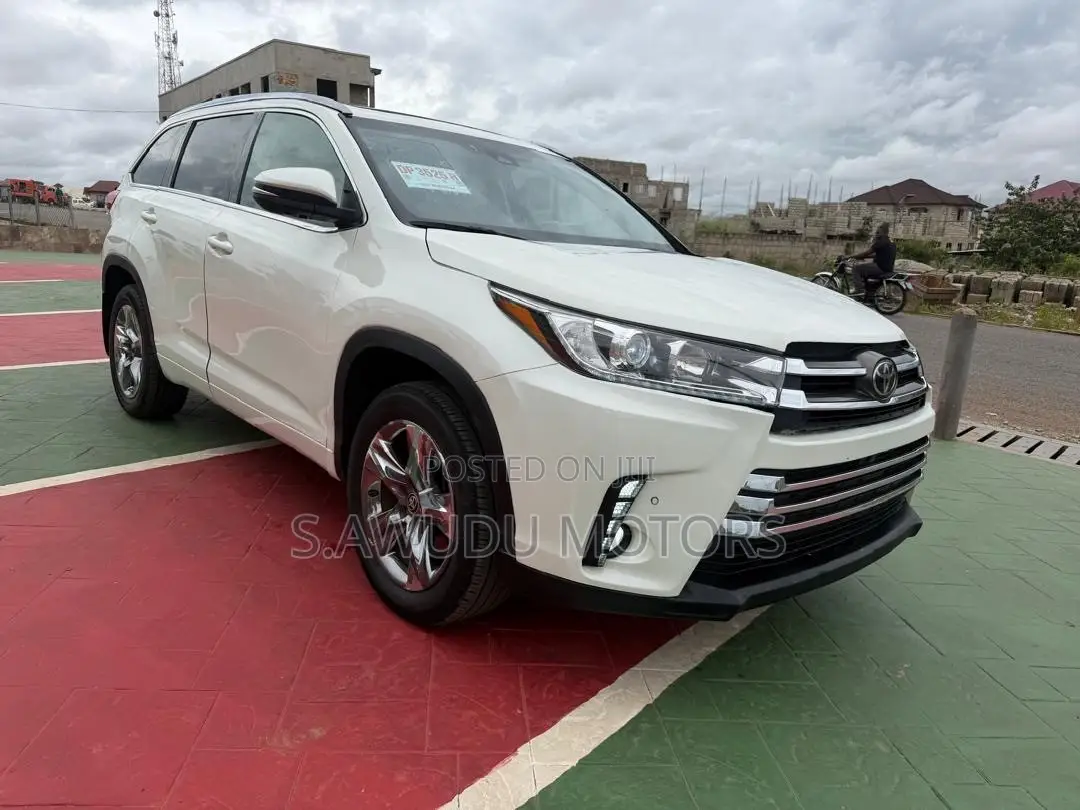 Toyota Highlander Limited Platinum 2019 White