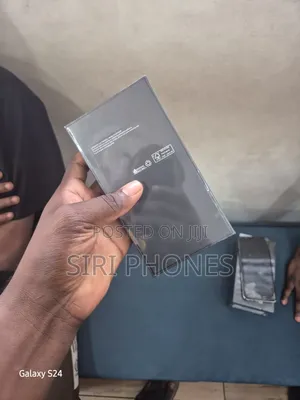 New Samsung Galaxy S21 5G 256 GB Black