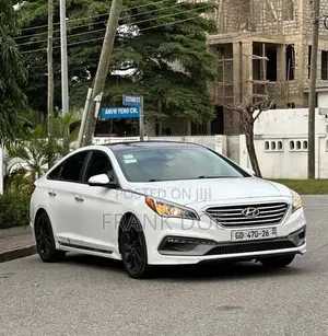 Hyundai Sonata Sport Sedan FWD (2.4L 4cyl 6A) 2017 White